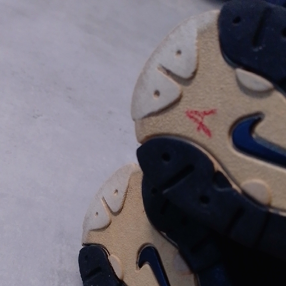 NIKE AIR BARRAGE SHOE 150247 10200 SIZE 7Y - Picture 14 of 16